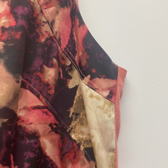 Ann Taylor petite silky print tank medium - Picture 3 of 7